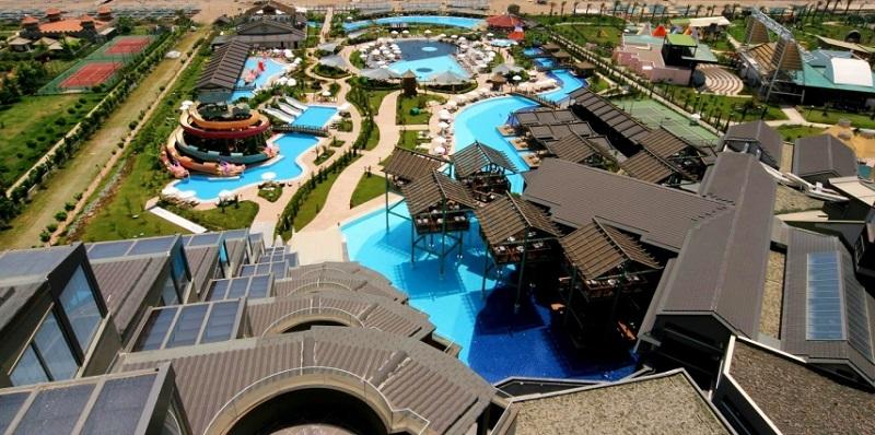 Limak Lara Deluxe Hotel & Resort