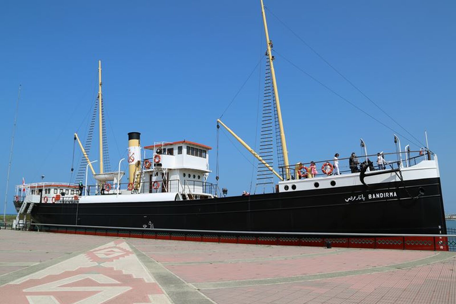 Karadeniz Esintisi Ve Batum Turu (Konya Hareketli)